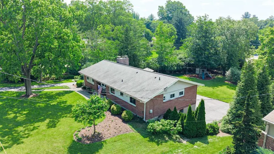 7451 Miami Hills Drive, Madeira, OH 45243 - #3