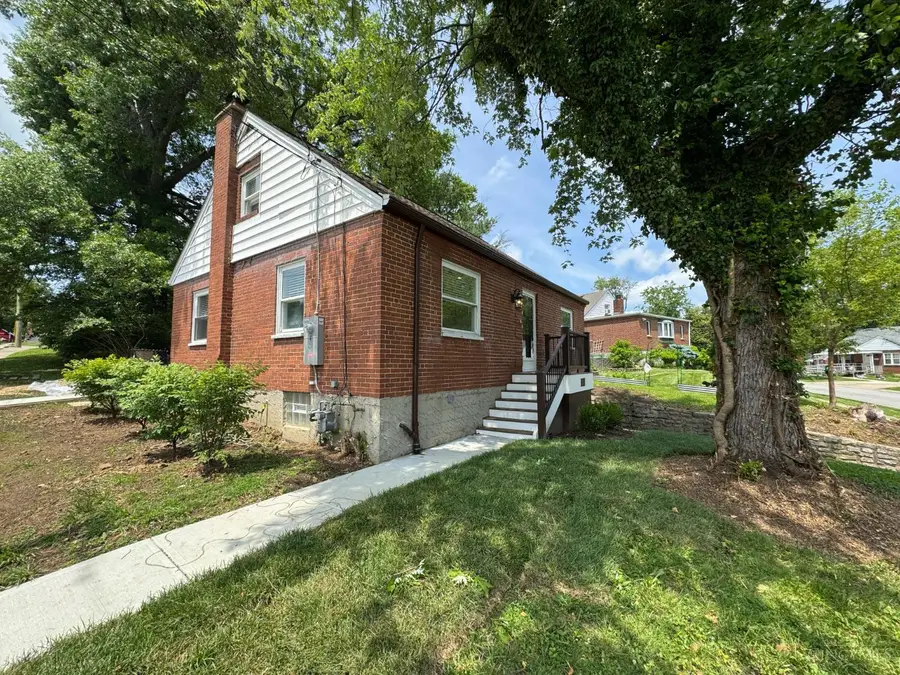 2843 Allview Circle, Cincinnati, OH 45238 - #3