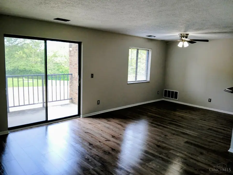 5444 Bluesky Drive #17, Green, OH 45247 - #2