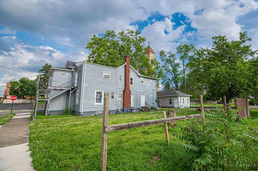 28 Curtis Street, Middletown, OH 45044 - #2