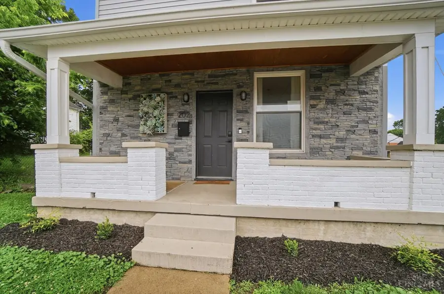 202 Warwick Avenue, Hamilton, OH 45013 - #2
