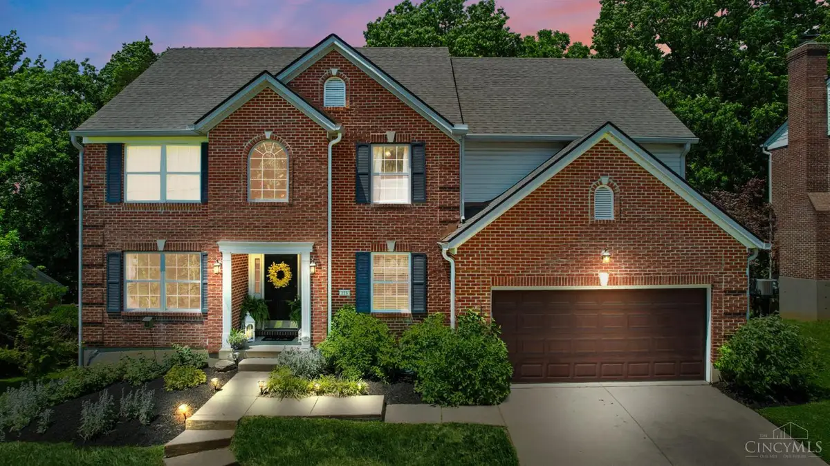 225 W Stoneridge Drive, Milford, OH 45150 - #1