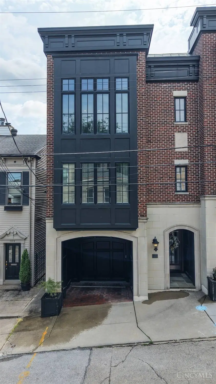 1130 Carney Street, Cincinnati, OH 45202 - #2