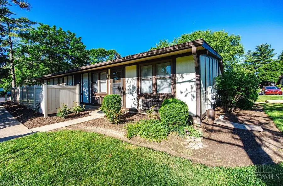 3132 Birchway Drive, Cincinnati, OH 45251 - #3