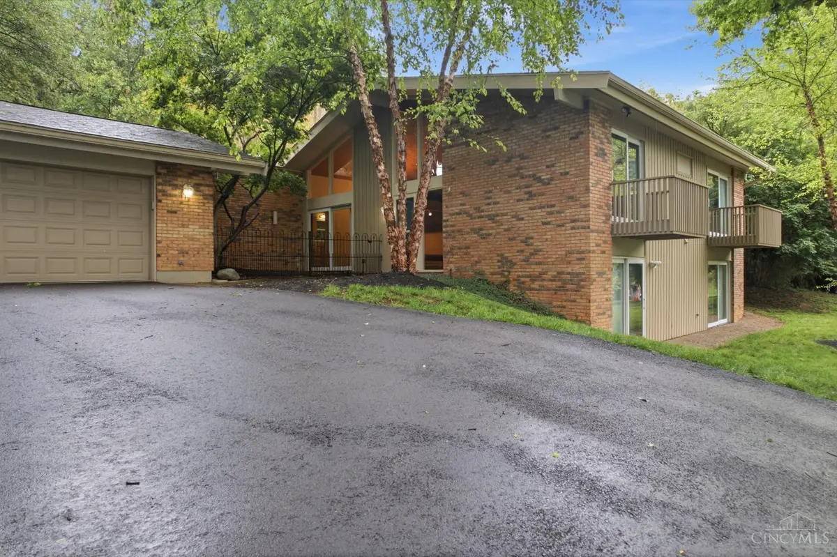 3622 Lobelia Drive, Blue Ash, OH 45241 - #1