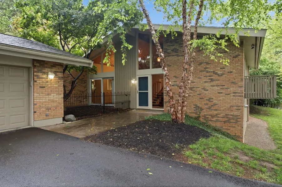 3622 Lobelia Drive, Blue Ash, OH 45241 - #2