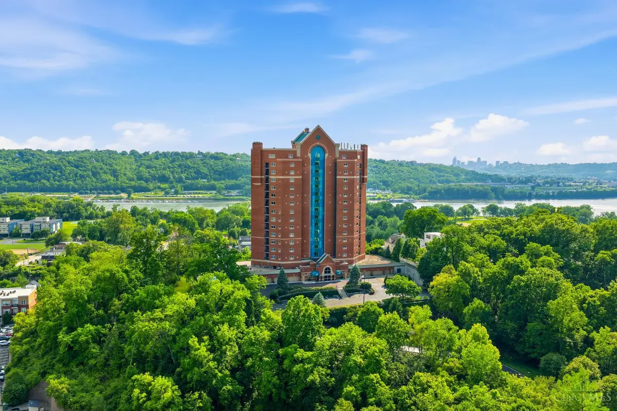 3435 Golden Avenue #901, Cincinnati, OH 45226 - #1