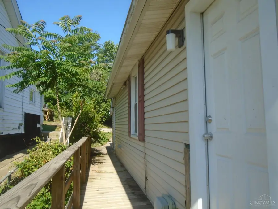1823 Parrish Avenue, Hamilton, OH 45011 - #3