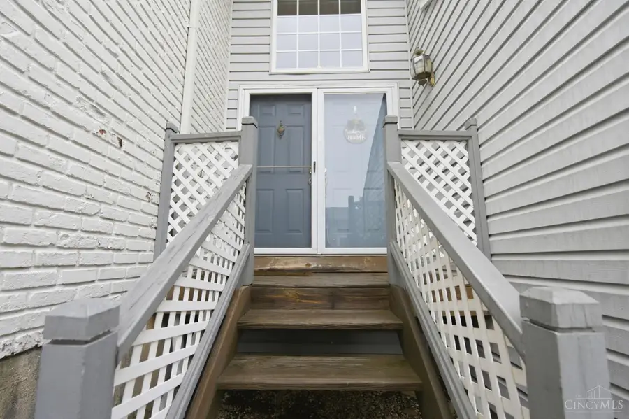 12150 Peak Drive, Cincinnati, OH 45246 - #3