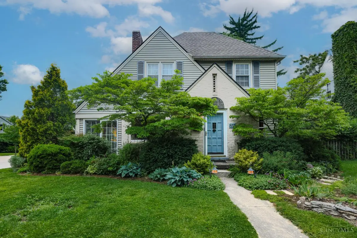811 Lawn Avenue, Hamilton, OH 45013 - #1