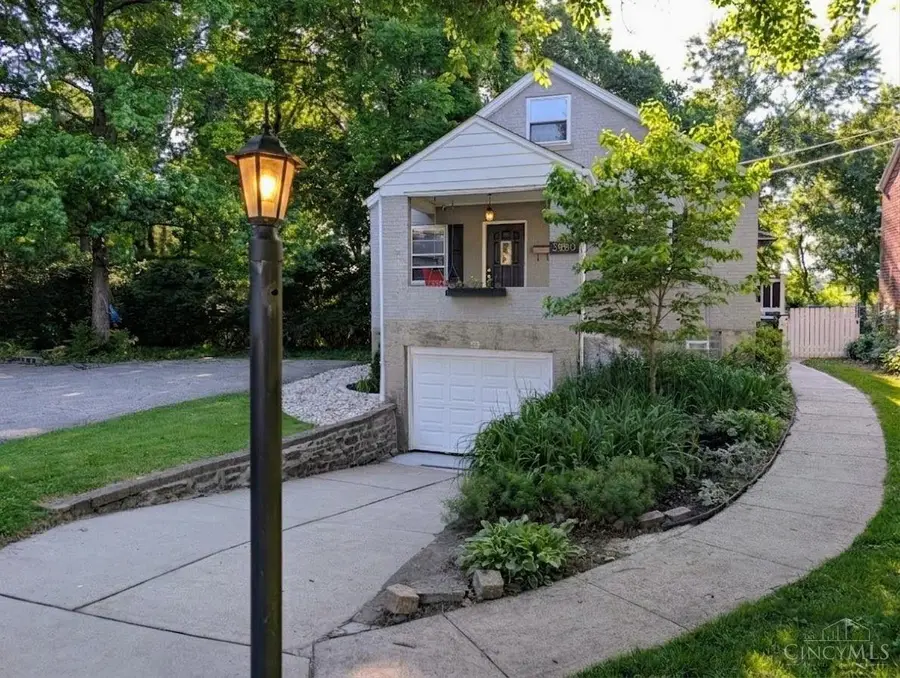 3880 Marburg Avenue, Cincinnati, OH 45209 - #2