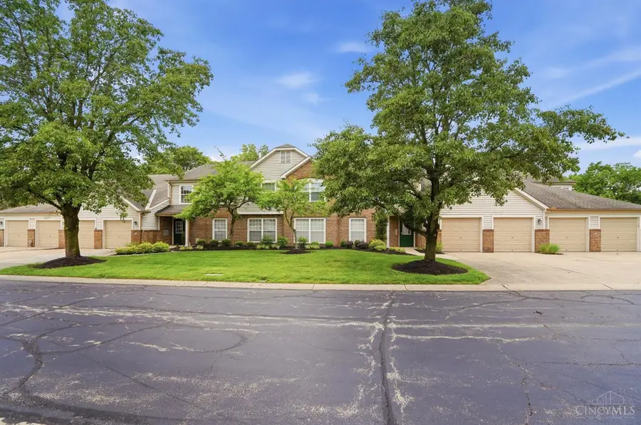 4320 Crystal Court #202, Deerfield, OH 45040 - #2