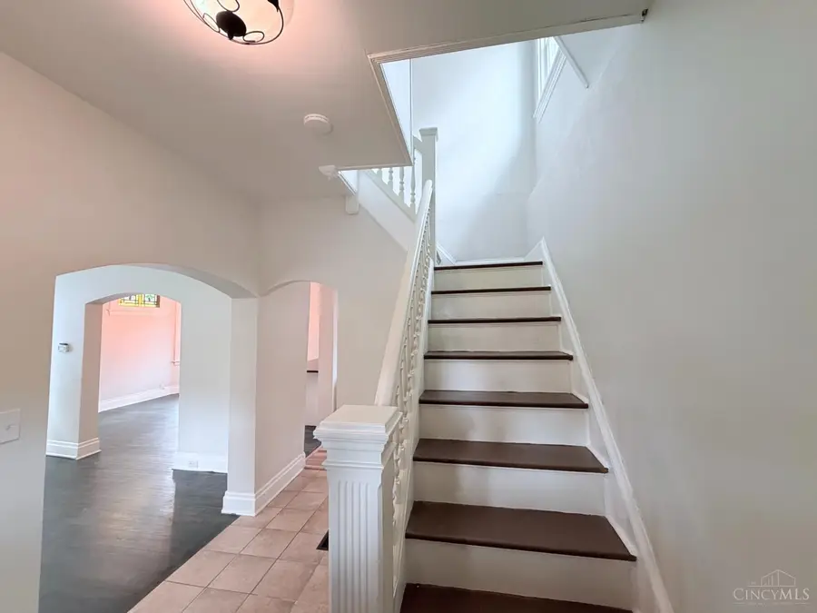 4019 Elsmere Avenue, Norwood, OH 45212 - #2