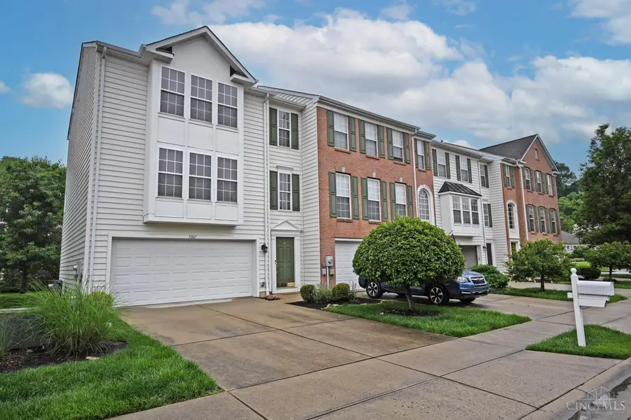 7207 Ivy Way, Newtown, OH 45244 - #2