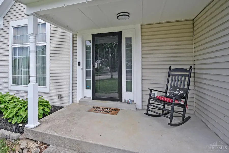 3669 Shorewood Drive, Amelia, OH 45102 - #2