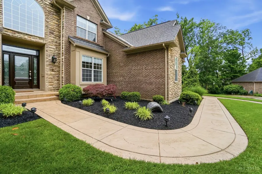 5570 Eagles Watch, Miami, OH 45150 - #3