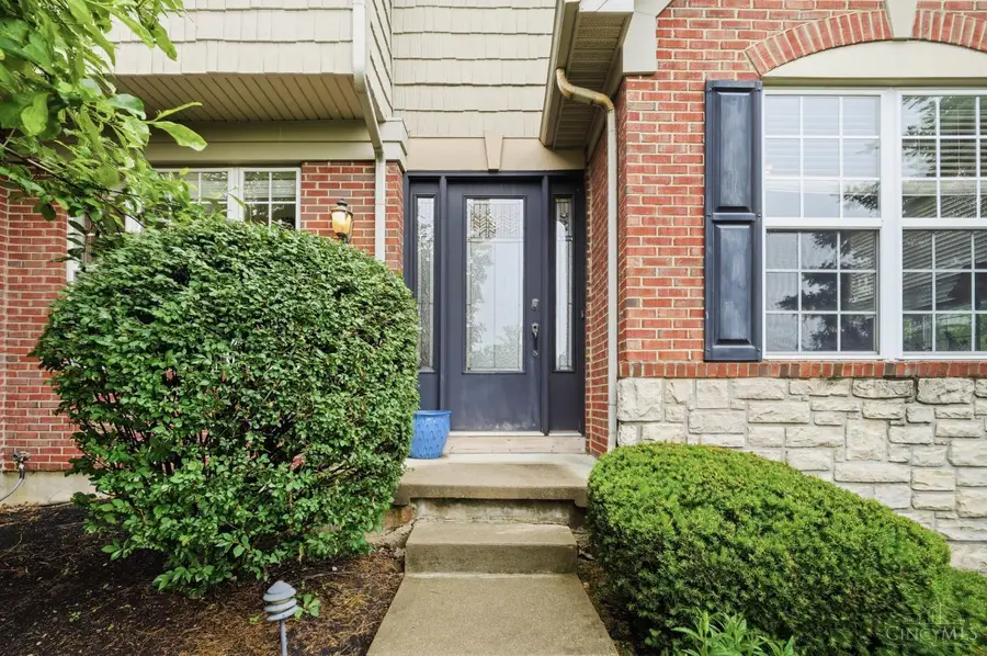 6809 Stewart Road, Silverton, OH 45236 - #2