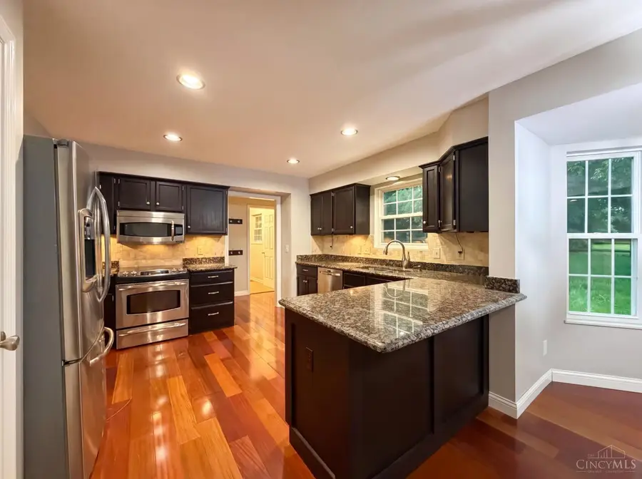 12173 Village Woods Drive, Sharonville, OH 45241 - #2