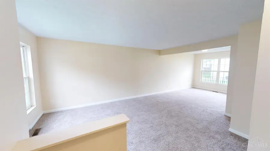 21 Arrowhead Drive, Amelia, OH 45102 - #3