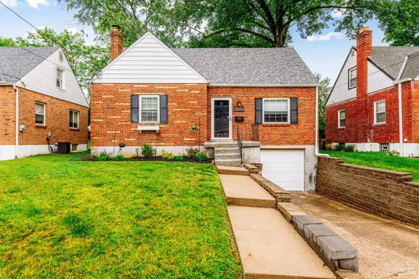 4436 Clifford Rd, Deer Park, OH 45236
