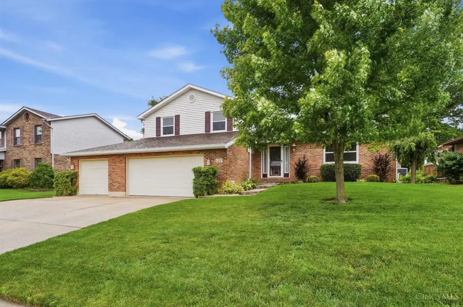 137 Palm Springs Drive, Fairfield, OH 45014 - #3