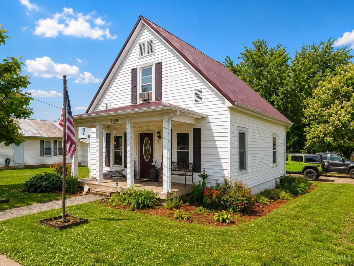 250 Broadway Street, Seaman, OH 45679 - #1