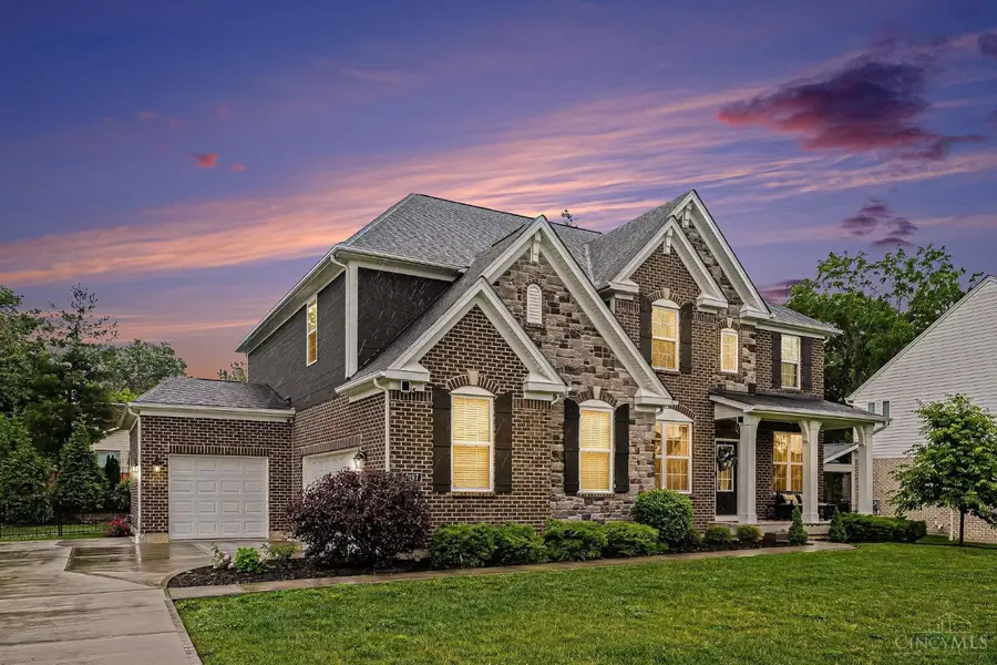 9197 Lawnview Court, Loveland Park, OH 45140 - #2