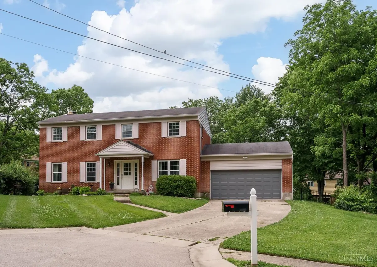 1987 Fossway Ct, Anderson, OH 45230 - #1