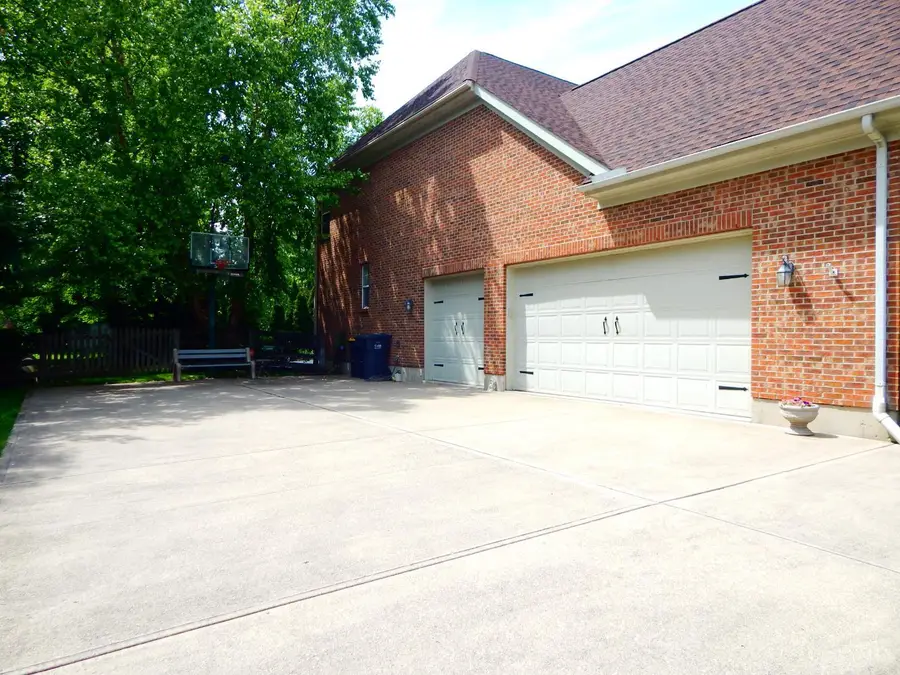 8171 Cheltenham Court, Maineville, OH 45039 - #3
