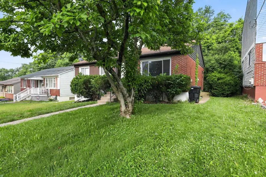 5987 Sunridge Drive, Cincinnati, OH 45224 - #2