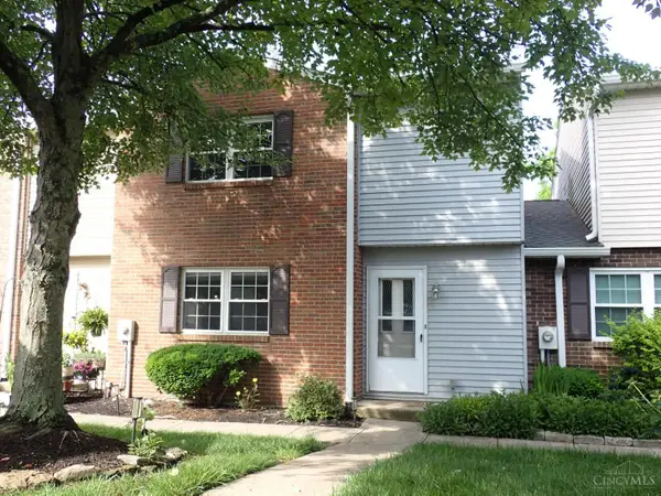 469 Maple Circle Drive #52, Cincinnati, OH 45246