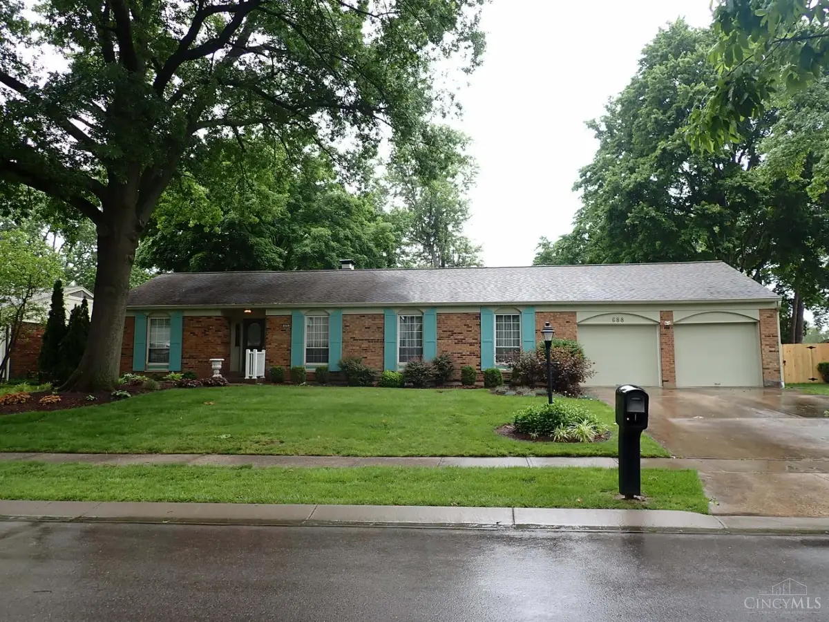 688 Buff Court, Cincinnati, OH 45231 - #1