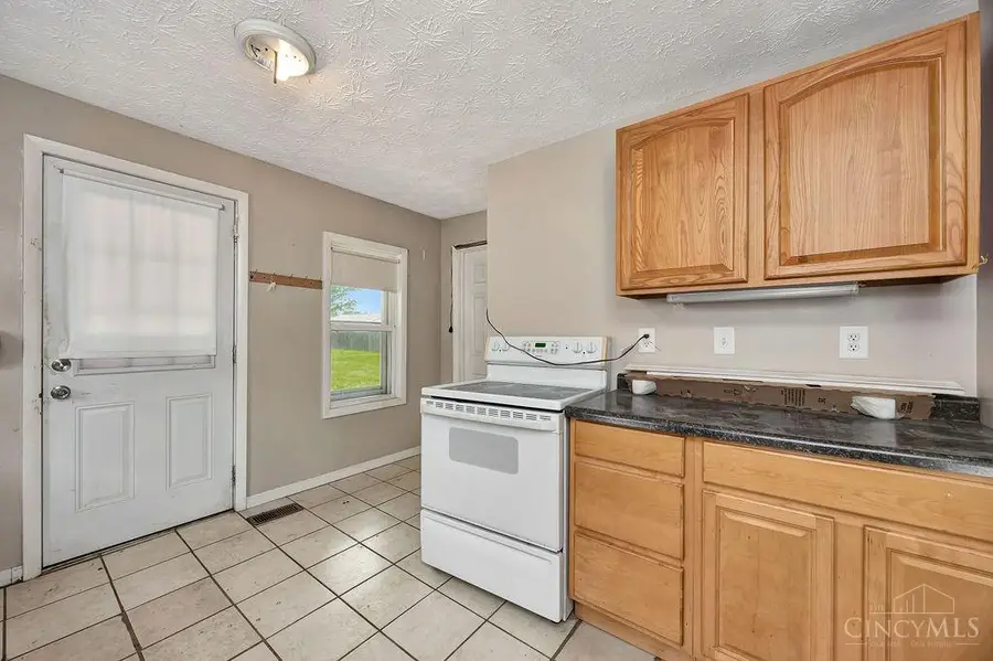 3120 Illinois Ave, Middletown, OH 45042 - #3
