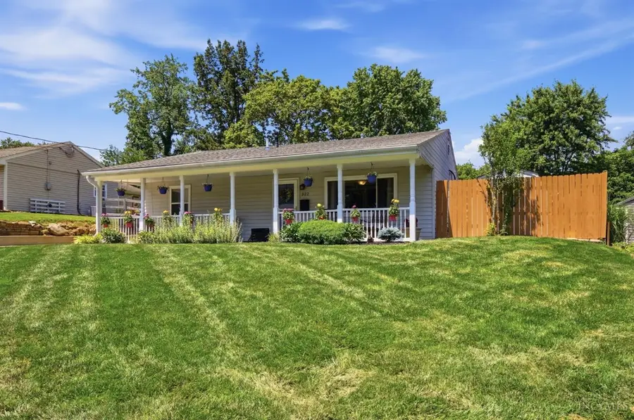 922 Bellwood Drive, Loveland, OH 45140 - #2