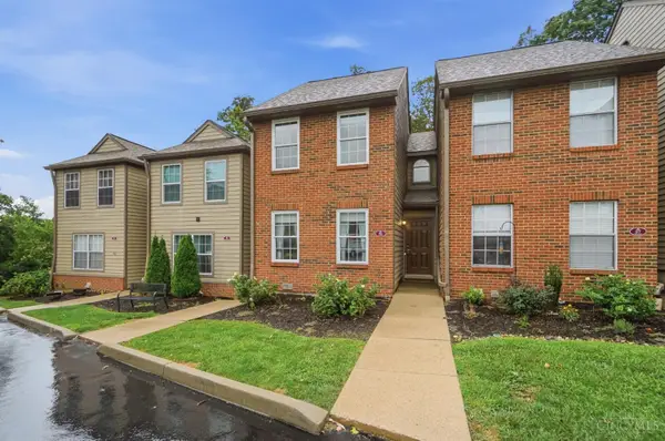 10555 Montgomery Road #96, Montgomery, OH 45242