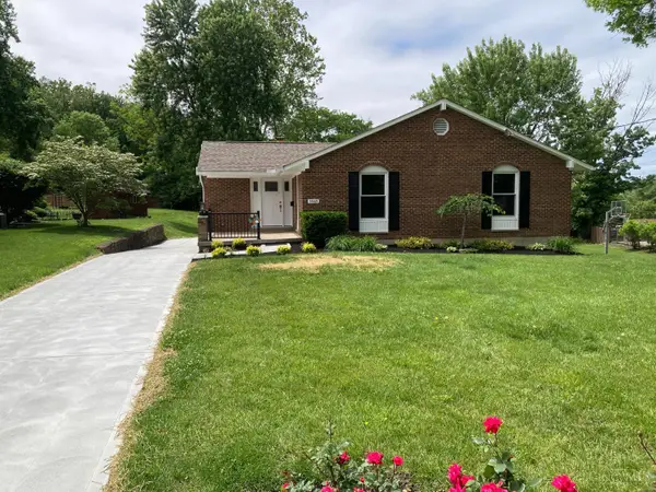 5569 Goldcrest Drive, Cincinnati, OH 45238