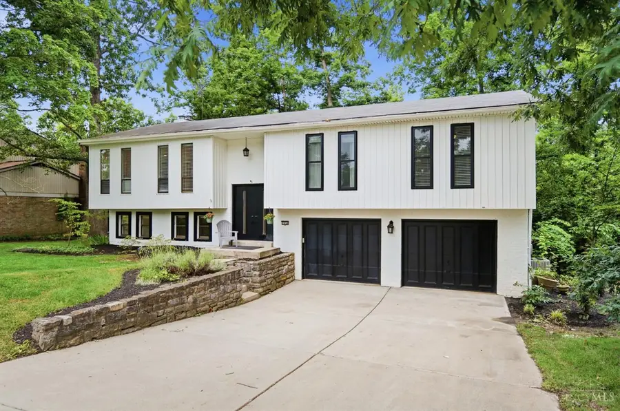 7830 Shadowhill Way, Montgomery, OH 45242 - #3