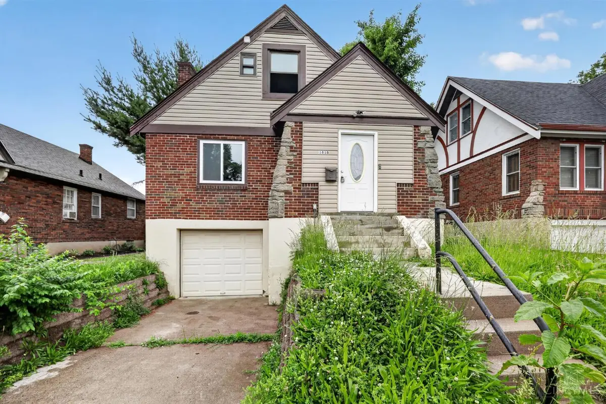 1818 Lawn Avenue, Cincinnati, OH 45237 - #1