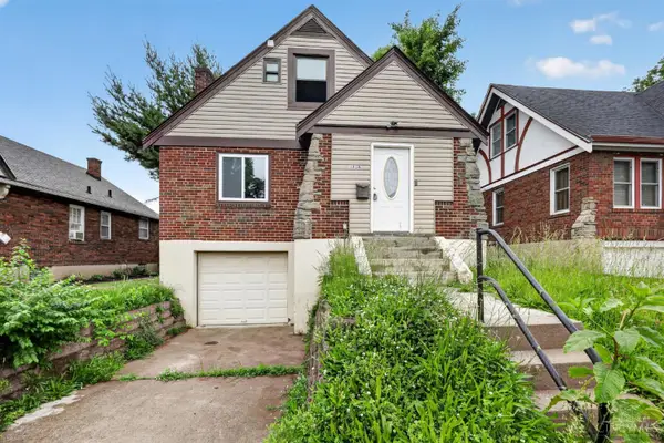 1818 Lawn Avenue, Cincinnati, OH 45237