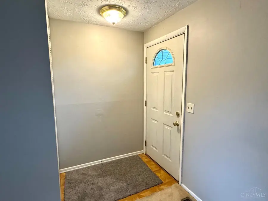 2922 Windsong Drive, Cincinnati, OH 45251 - #3
