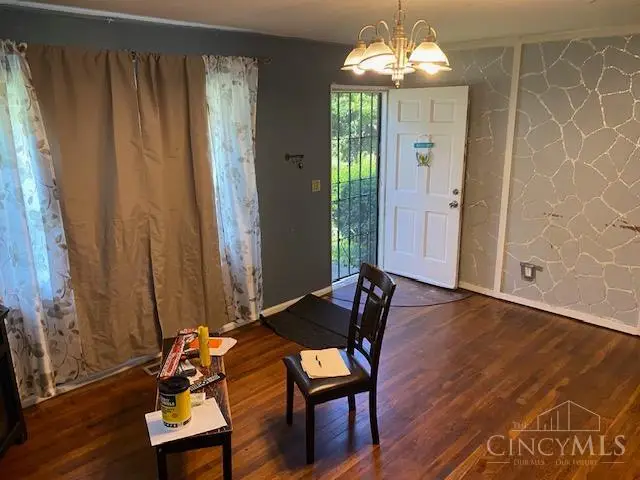 1823 Catalpa Avenue, North College Hill, OH 45239 - #3