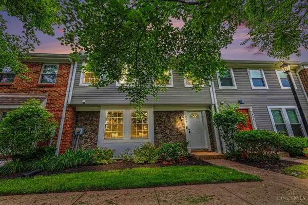 906 Woodlyn Drive N #4, Anderson Twp, OH 45230