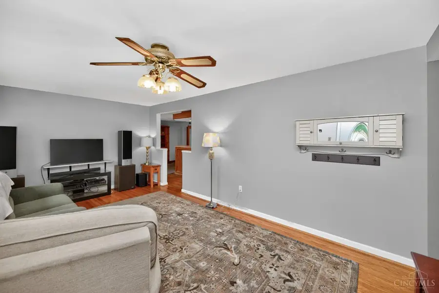 5585 Betty Lane, Day Heights, OH 45150 - #3