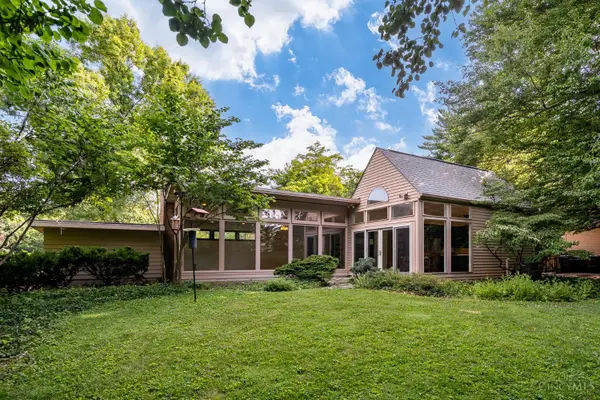168 Fleming Road, Wyoming, OH 45215