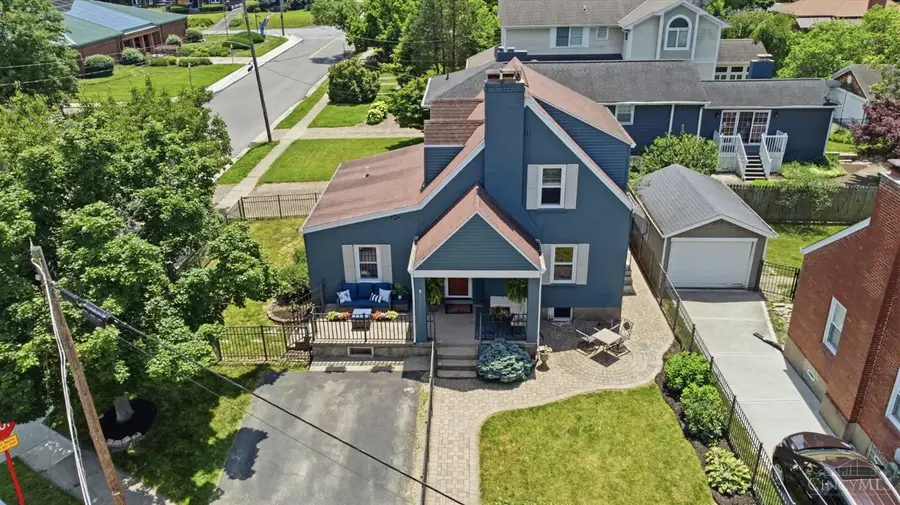 7043 Rembold Avenue, Mariemont, OH 45227 - #2