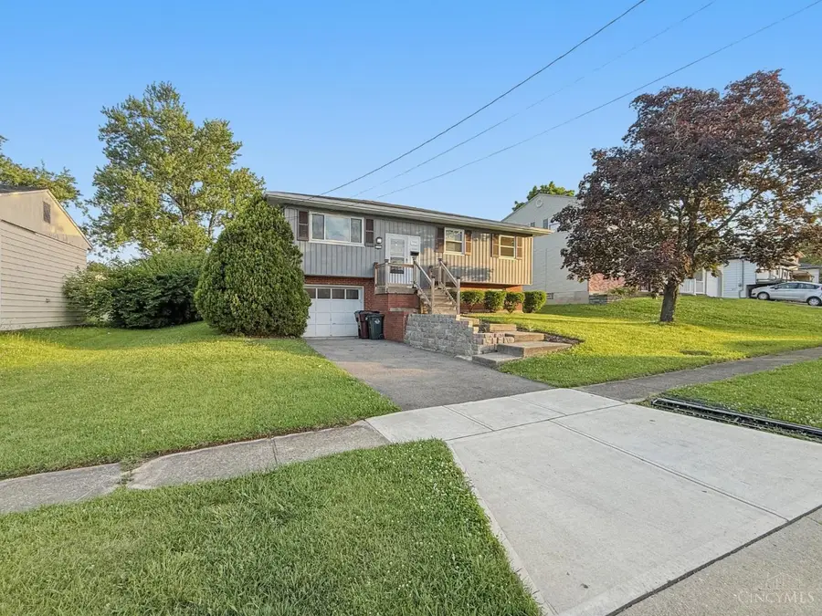 779 Hanson Drive, Forest Park, OH 45240 - #2