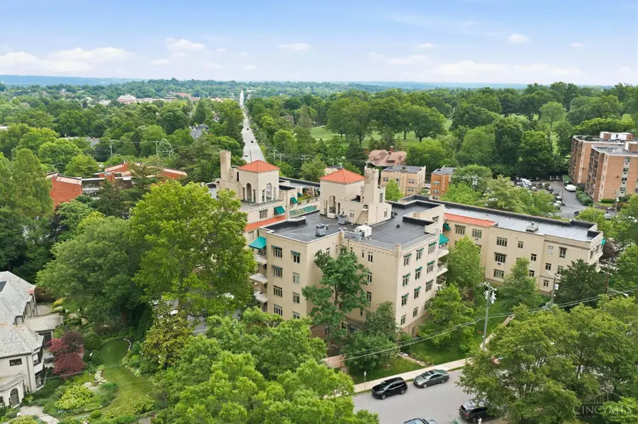 2372 Madison Road #W3D, Cincinnati, OH 45208 - #3