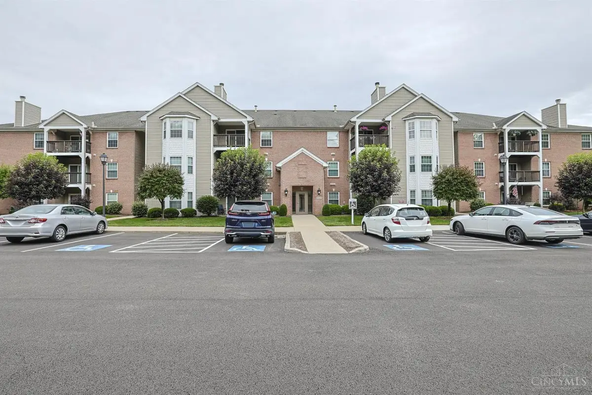 4341 Regency Ridge Court #303, Green, OH 45248 - #1
