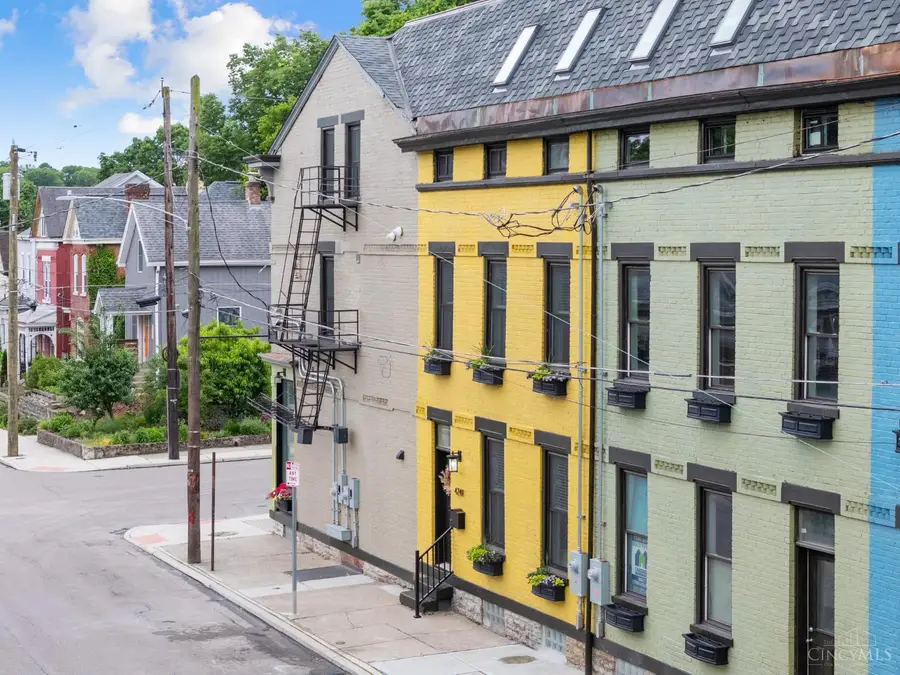 4251 Chambers Street, Cincinnati, OH 45223 - #2