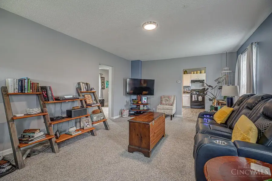 264 Howman Avenue, New Miami, OH 45011 - #3